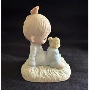 Precious Moments #E-1379/A Love is Kind from 1977, Retired